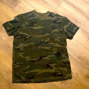 American Eagle Camouflage T-shirt Men’s size Large